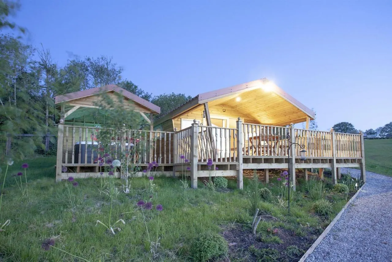 Windsor Lodge, Huntsland Farm Lodges Chalet