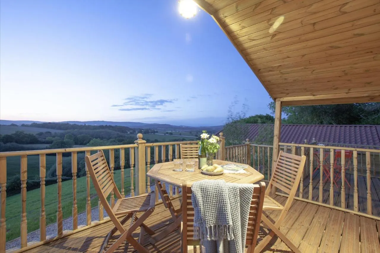 Windsor Lodge, Huntsland Farm Lodges United Kingdom